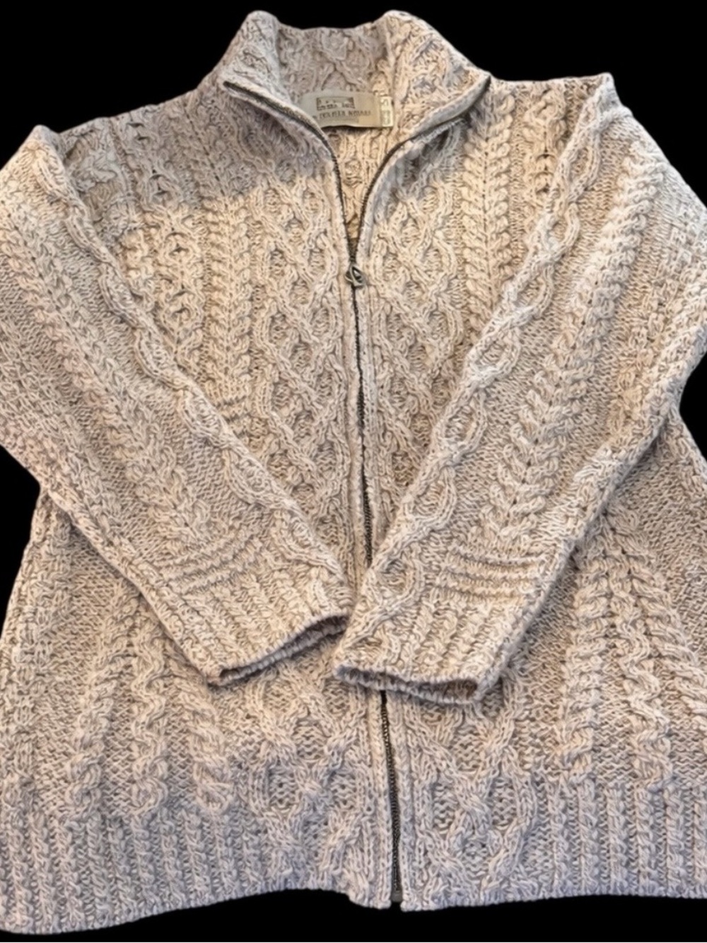 Aran Sweater Market Women's
Cable Knit/Wool
100% Merino Wool